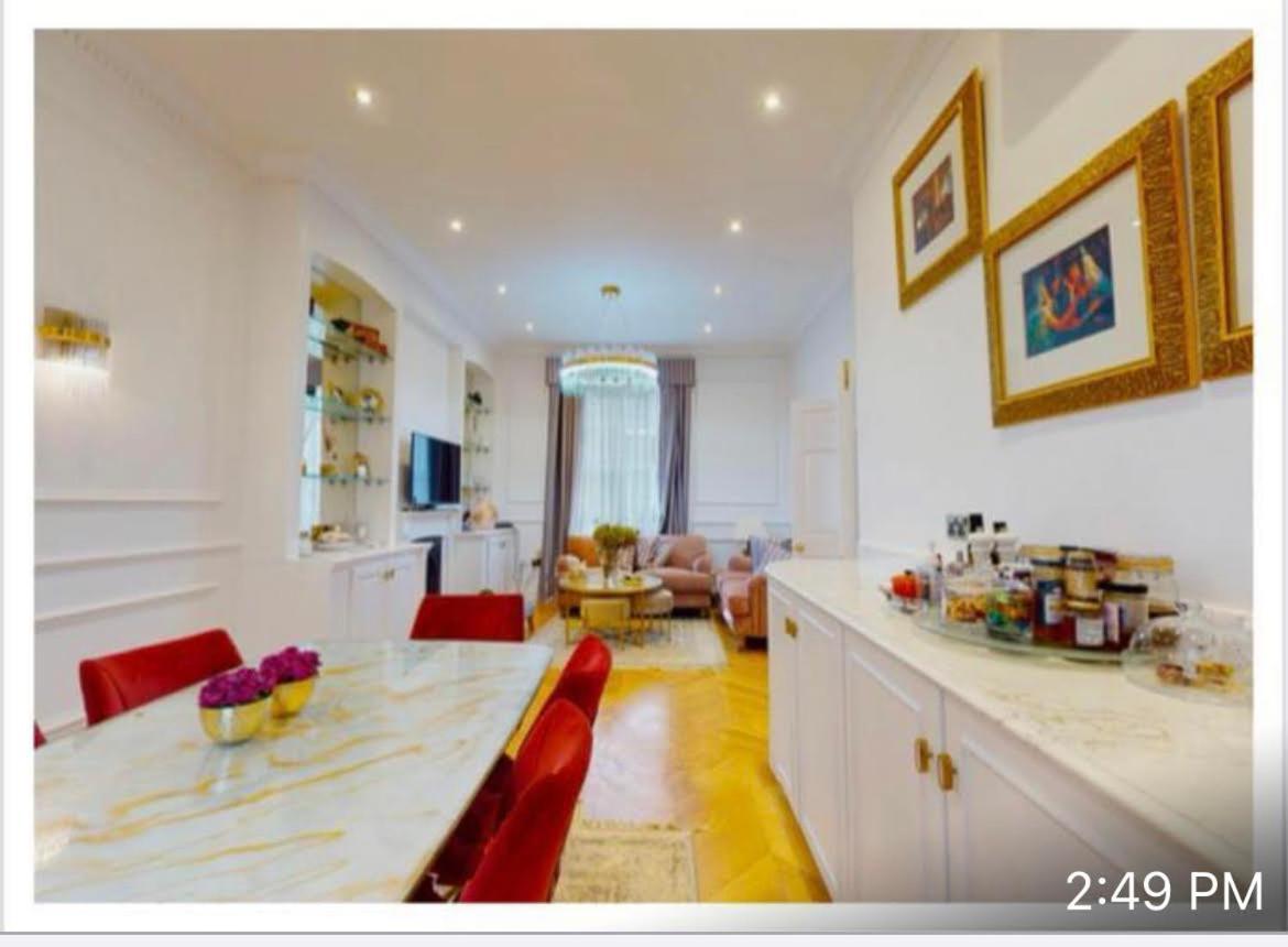 4 Bedrooms Villa, Hugh Street Central London Exterior photo