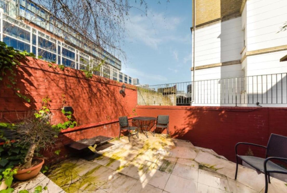 4 Bedrooms Villa, Hugh Street Central London Exterior photo